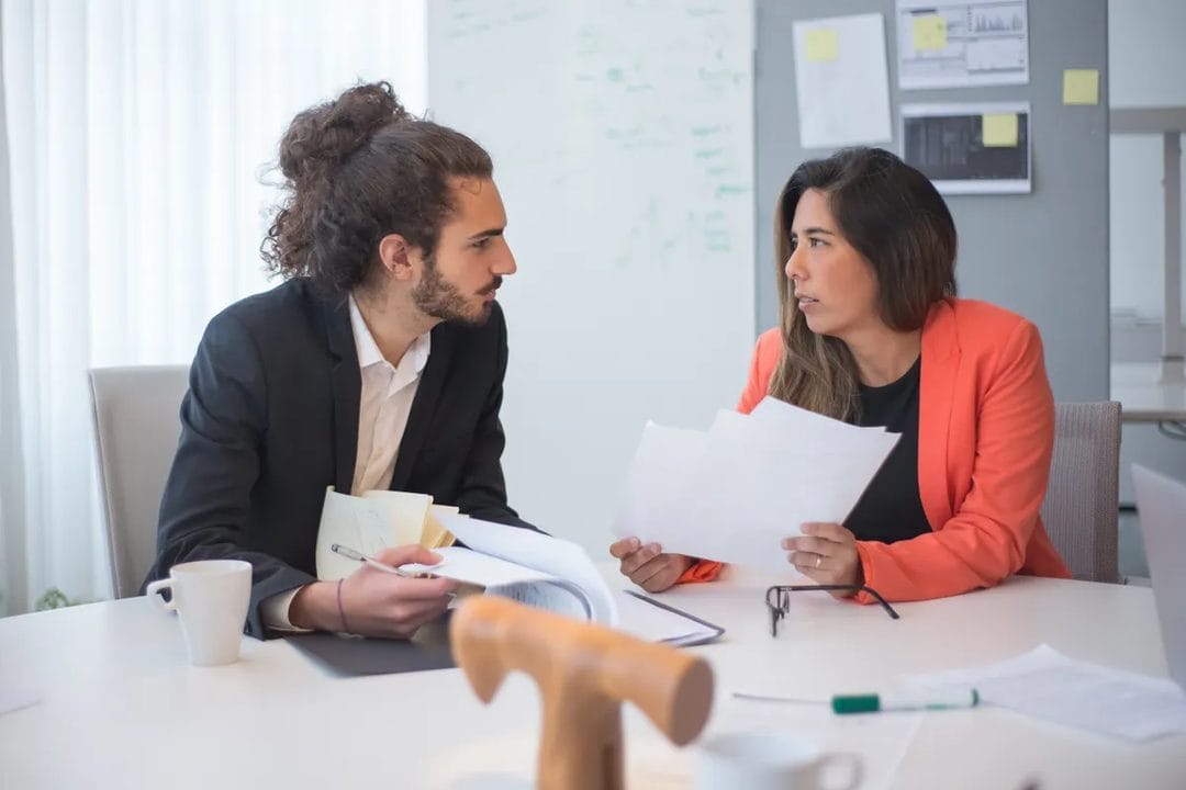 Het functioneringsgesprek na de zomer: zo kom je voorbereid aan tafel